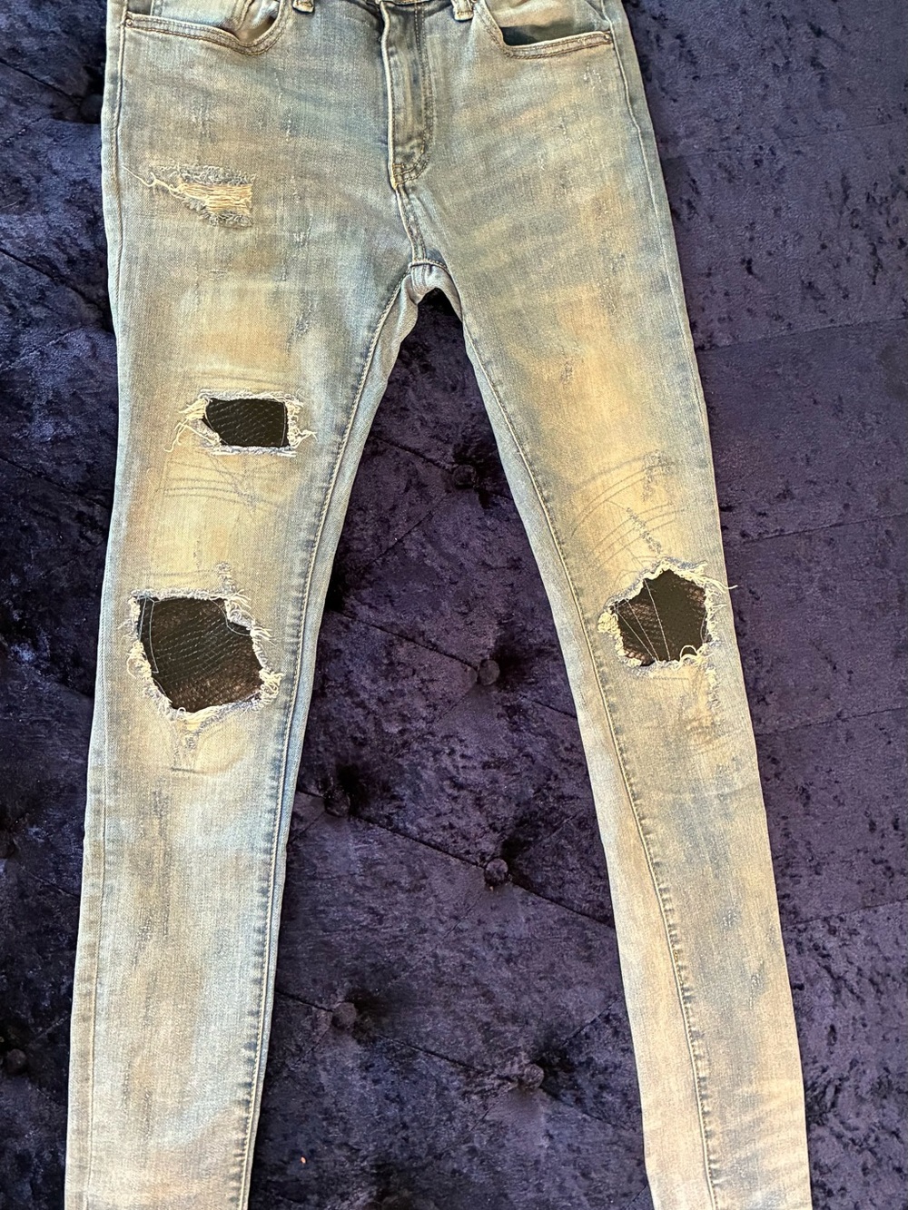 Jeans - Picture 2 of 3